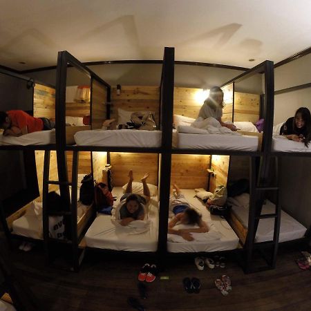 Hostel Seven Cebu Екстер'єр фото