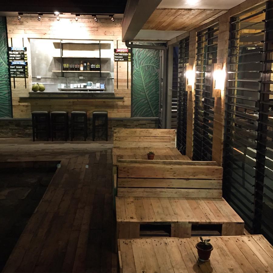 Hostel Seven Cebu Екстер'єр фото